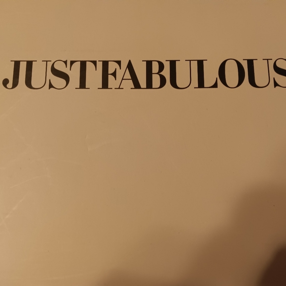 Boots - Picture 5 of 6